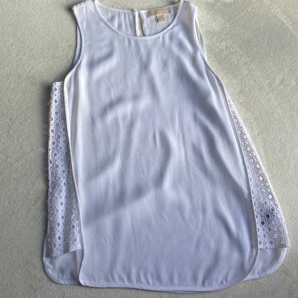 HP 🔥 Effortless Elegance: Must-Have Michael Kors White Blouse Small - Picture 3 of 5